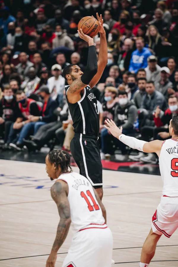 快船主场大胜公牛，哈罗尔德砍下分的简单介绍