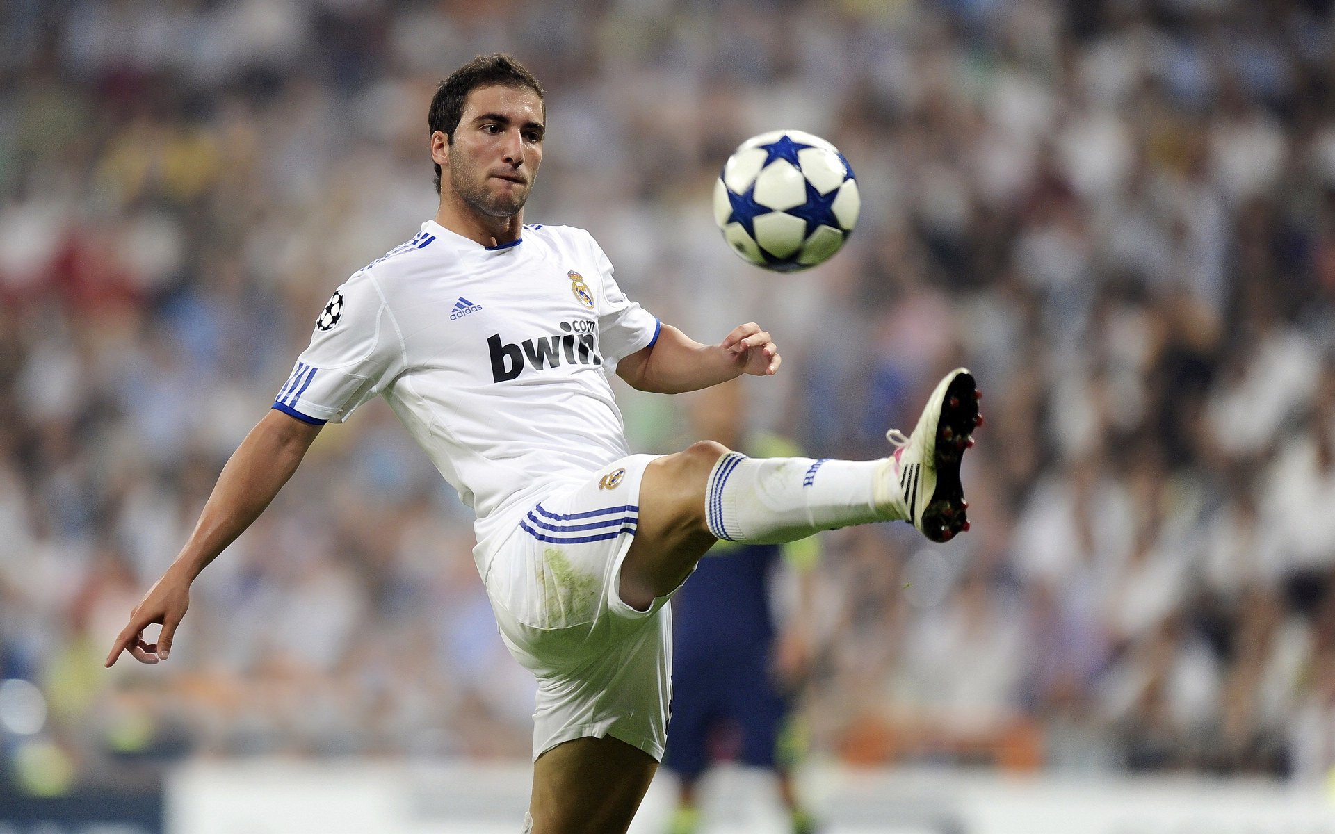 鹰击长空，新星闪耀，杰伦·格林关键一击助老鹰力克北京队