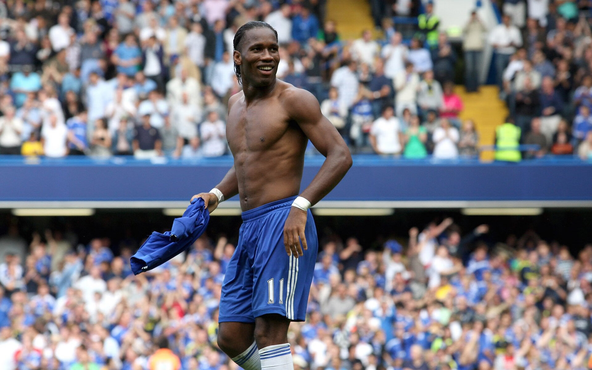 凯塞多天神下凡!沙特新王一波流摧毁欧联霸主塞维利亚